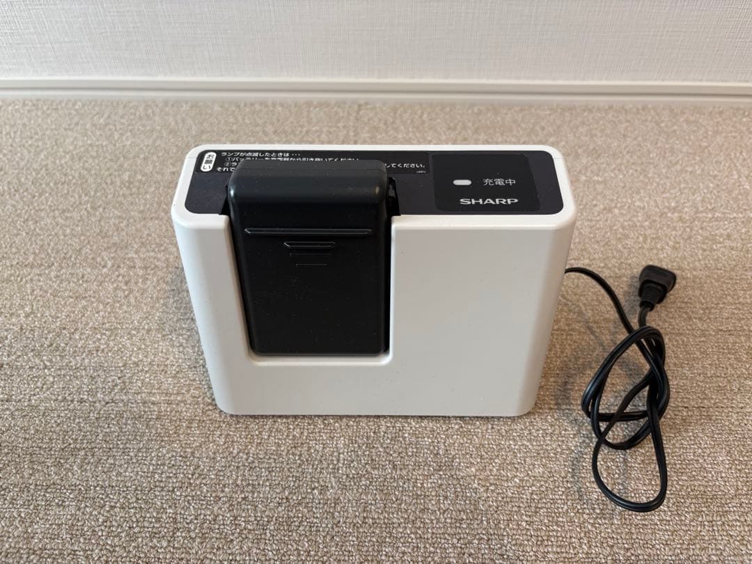 シャープ　SHARP 充電式掃除機　EC-AR5X