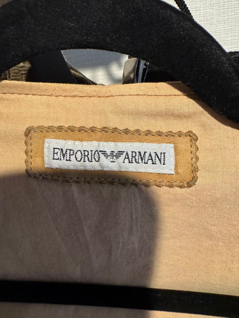 EMPORIO ARMANI ベージュ ベスト　レザー