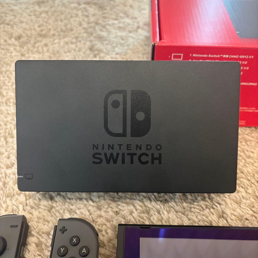 【美品】Nintendo Switch ブラック