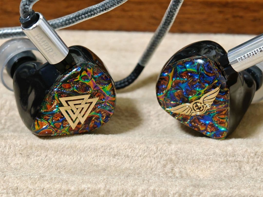 美品 Empire Ears Odin Universal 2.5mm