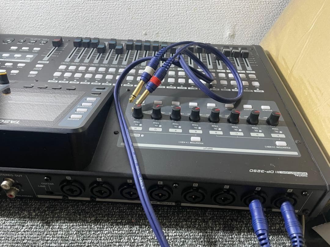 美品 TASCAM DP-32SD マルチトラックレコーダー 動作未確認