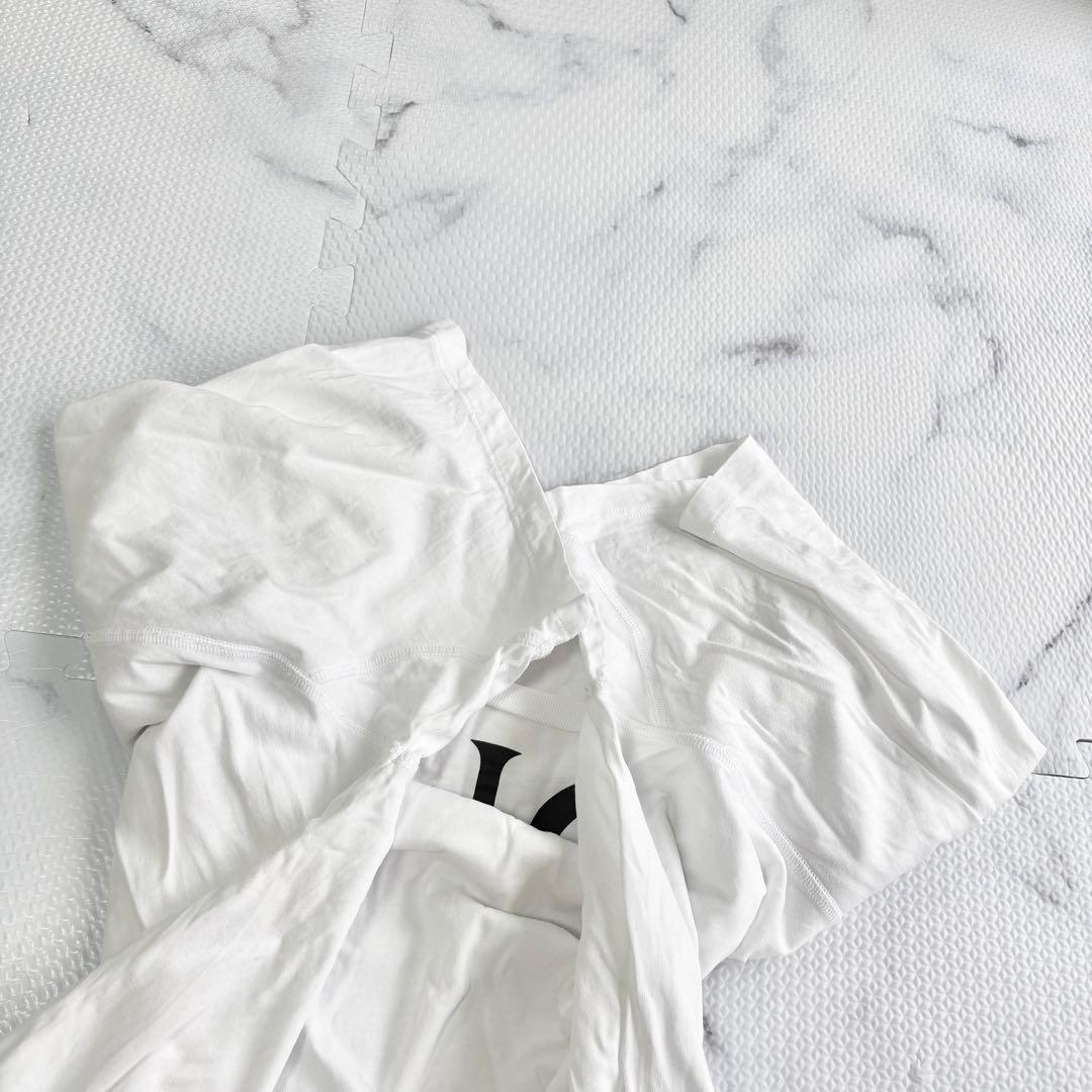 ✨大人気✨ MONCLER（モンクレール）　半袖T 白　XL