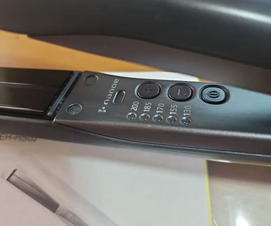 Panasonic EH-HS0J ストレートヘアアイロン