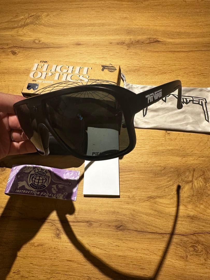 Pit Viper Flight Optics サングラス　偏光グラス