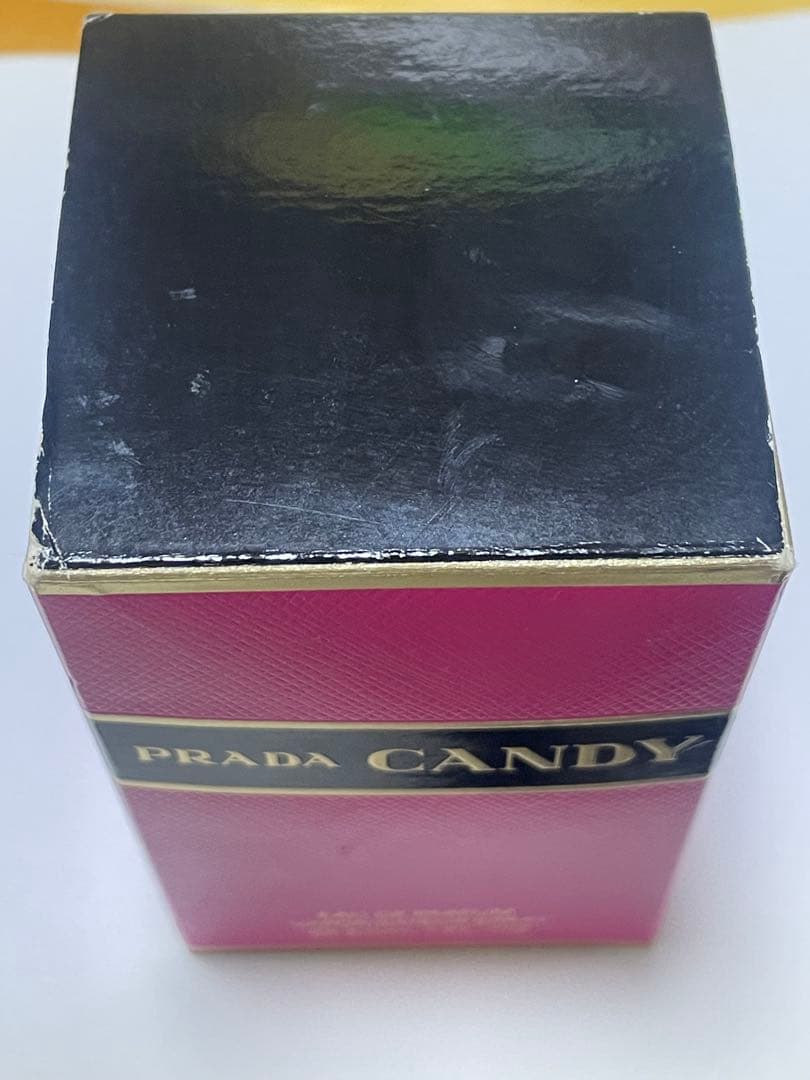 ☆プラダ キャンディ オーデパルファム 30ml