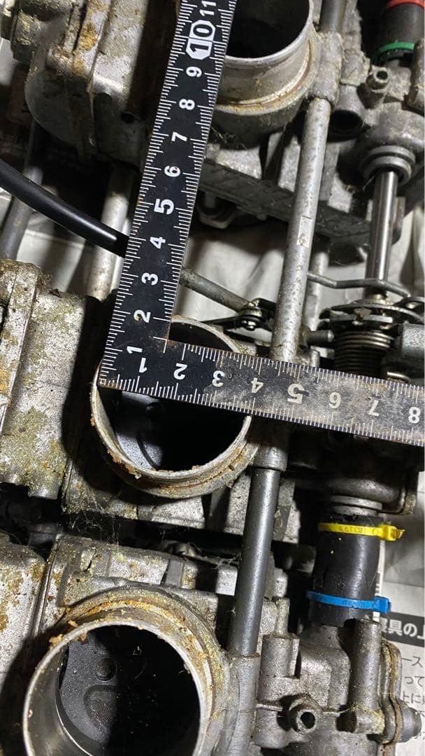 shikama6 要OHベースKEIHIN FCR4連ファンネル付ジャンク