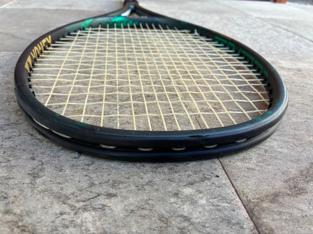 YONEX VCORE PRO 100 硬式テニスラケット G1 マットグリーン