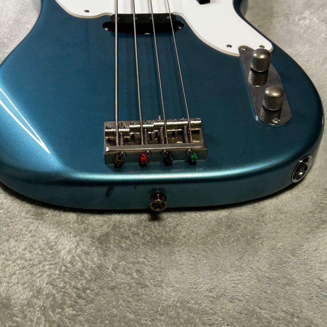 ベース Squier Classic Vibe '50s Precision Bass