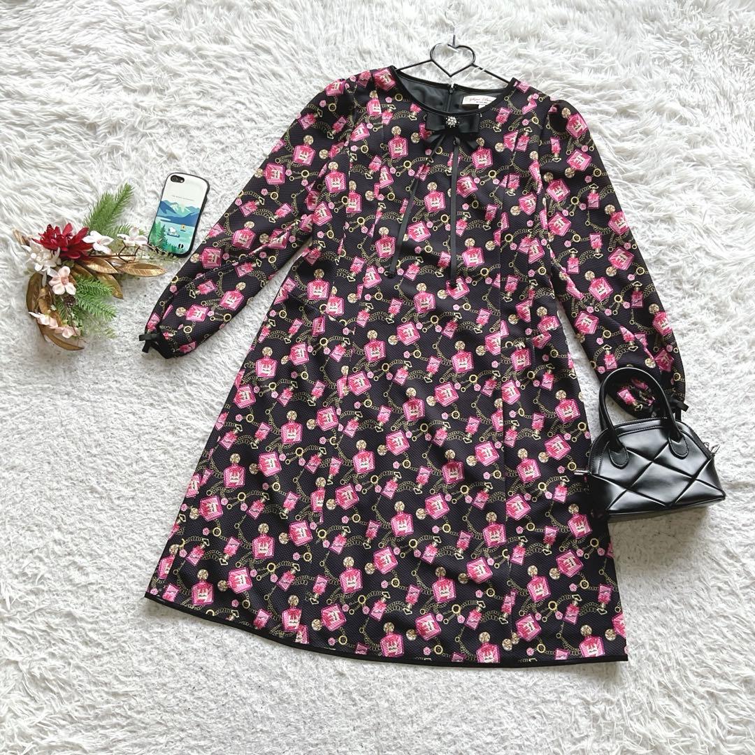 スーパービューティー ワンピース 総柄 胸元リボン 44/2XL 香水瓶 大きめ