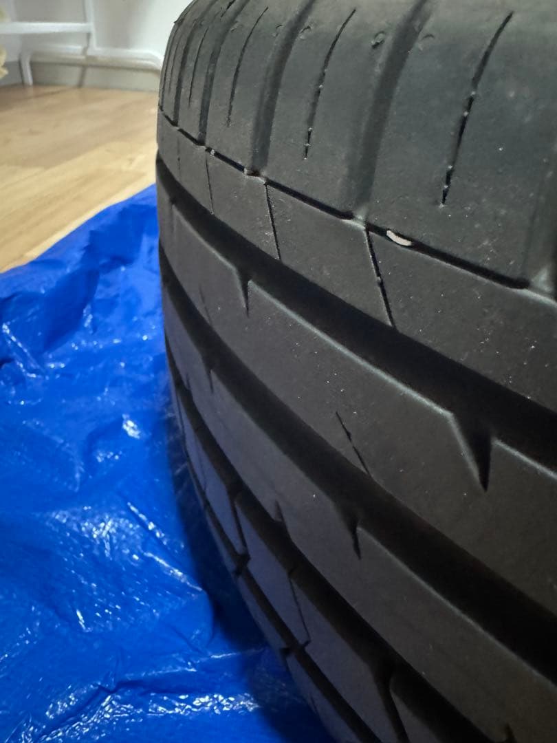 ポルシェ アロイホイール pcd112 MOMOタイヤ　225/45R17