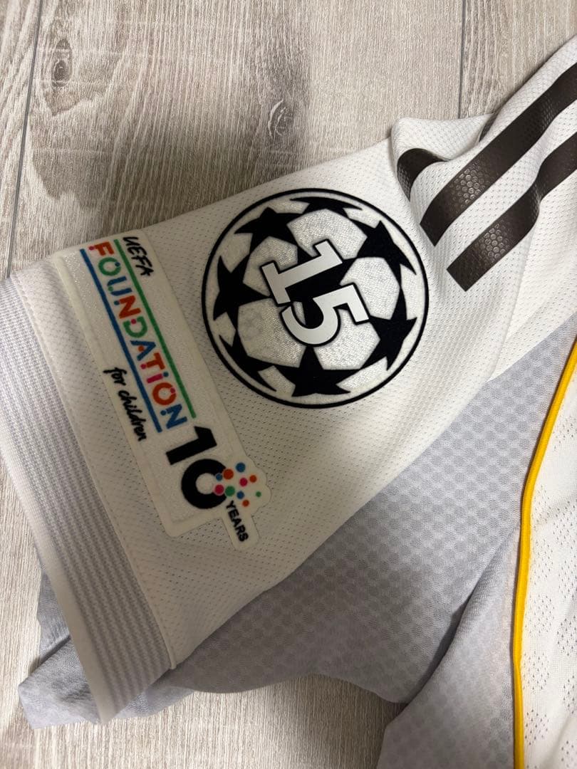 最終値下げ❗️Real Madrid adidas カマヴィンガ オーセンティック