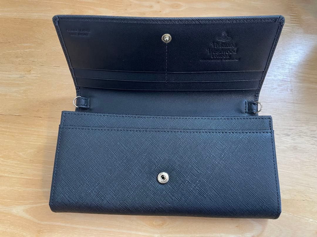【新品未使用】Vivienne Westwood 長財布 ブラック 黒