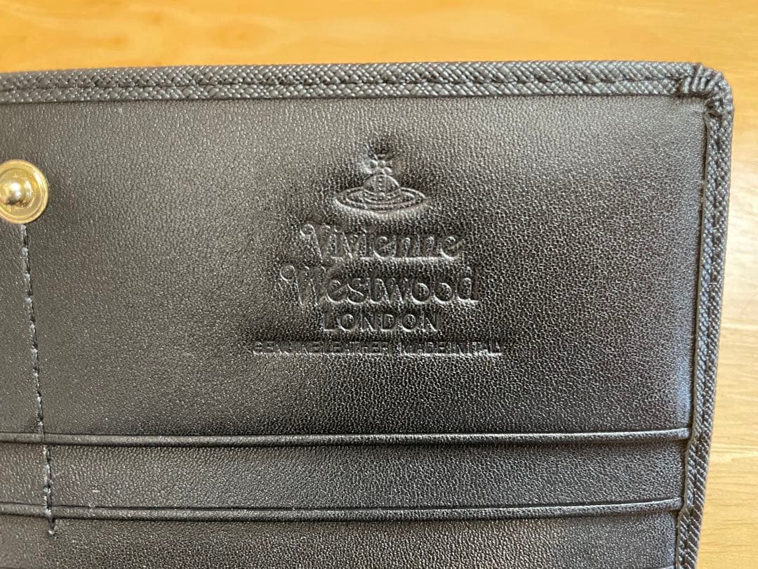 【新品未使用】Vivienne Westwood 長財布 ブラック 黒