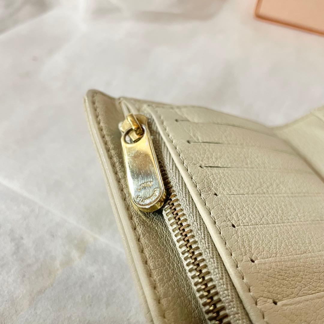 【至高の逸品】LOUIS VUITTONマヒナポルトフォイユアメリア三つ折り財布