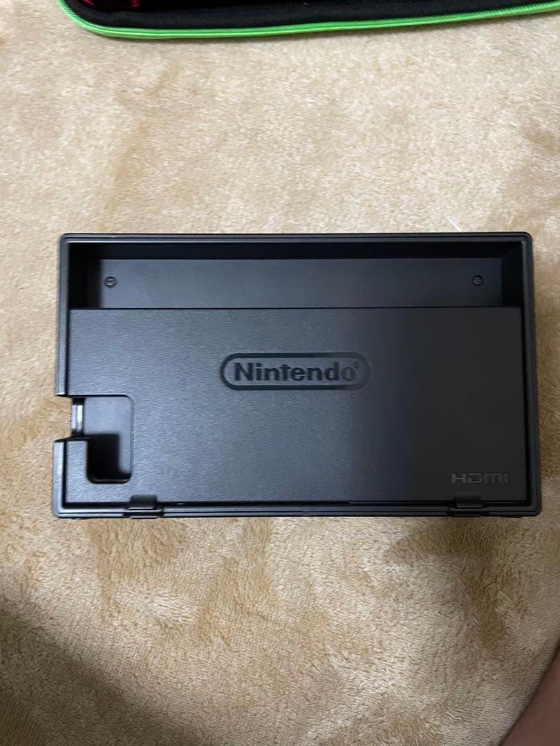 Nintendo Switch 本体　プロコン、大乱闘&スプラ3つき