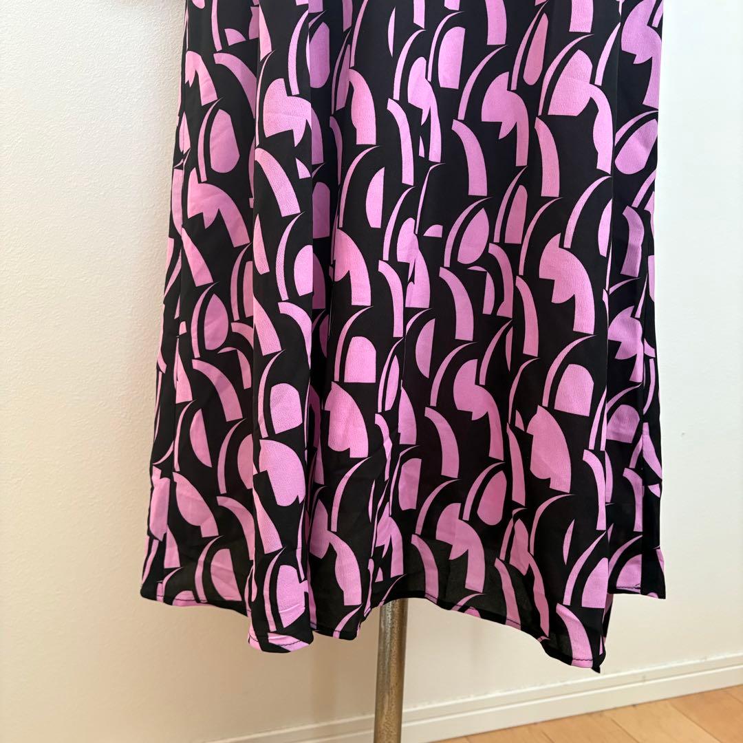 【新春SALE 】AMARPHIE premiumシアー袖ロングワンピースピンク