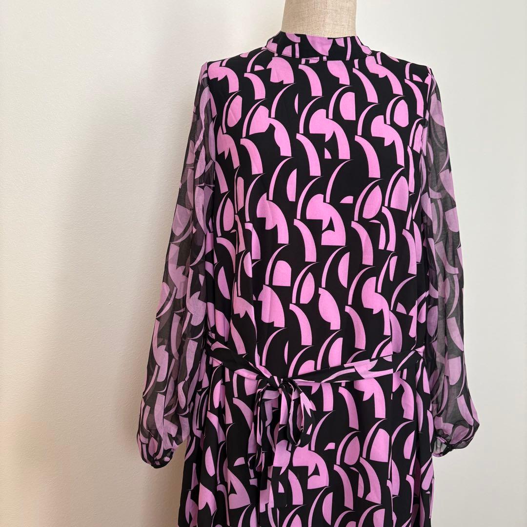 【新春SALE 】AMARPHIE premiumシアー袖ロングワンピースピンク
