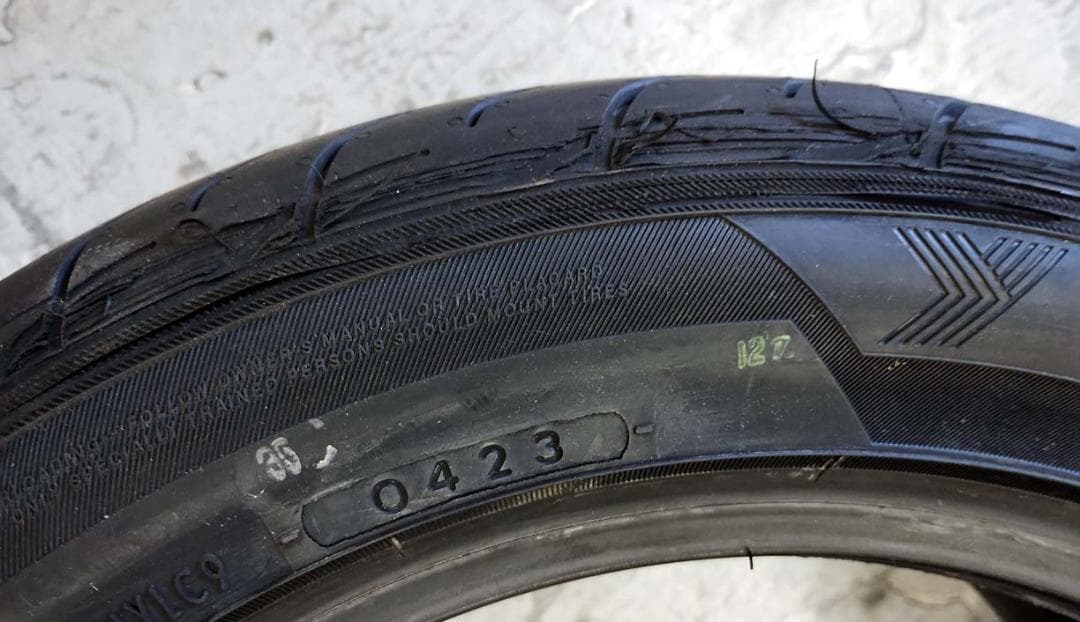 YOKOHAMA ADVAN FLEVA 195/55R15 ジャンク ２本