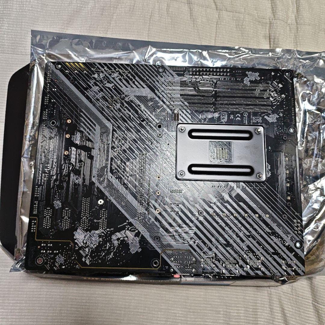 ASUS TUF GAMING B550-PLUS マザーボード