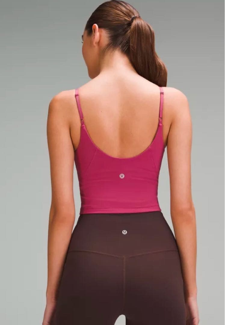 人気のショート丈！新品lululemon Alignクロップキャミ4