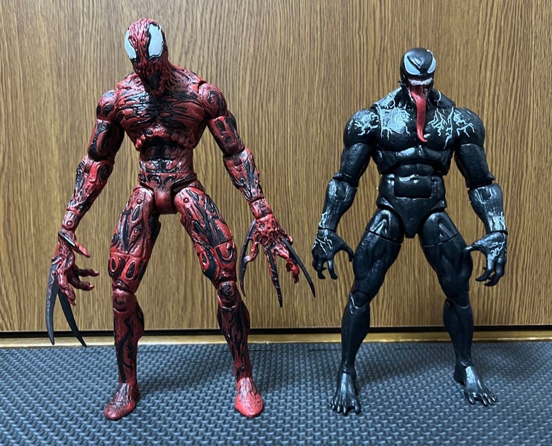 マーベルセレクト　ダイヤモンドセレクト　カーネイジ　ヴェノム　フィギュア