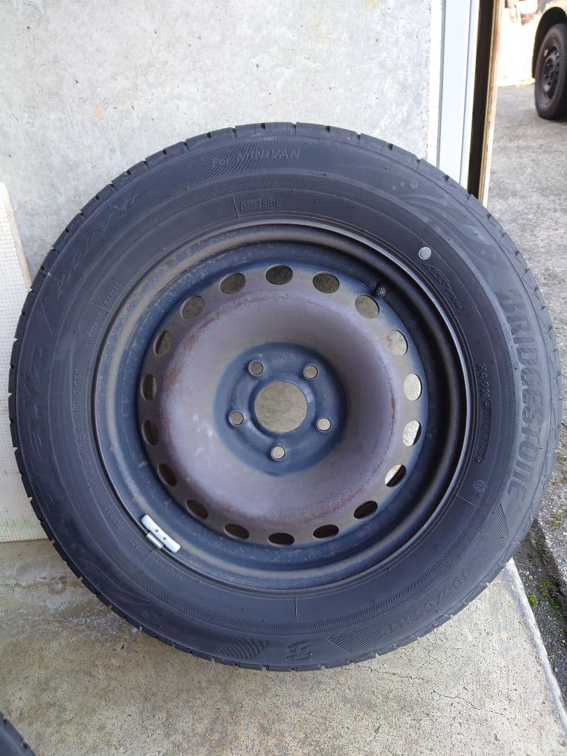 カングー タイヤ195/65R15 ＆純正スチールホイール ４本セット