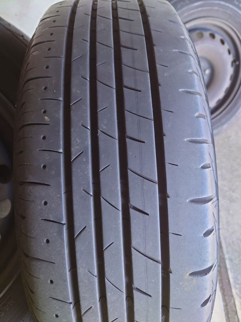 カングー タイヤ195/65R15 ＆純正スチールホイール ４本セット