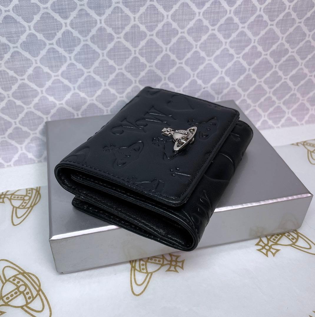 【☆内柄も素敵☆】Vivienne Westwood 三折財布 ブラックマット