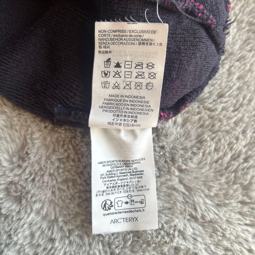 ARC'TERYX ニット帽　黒・白