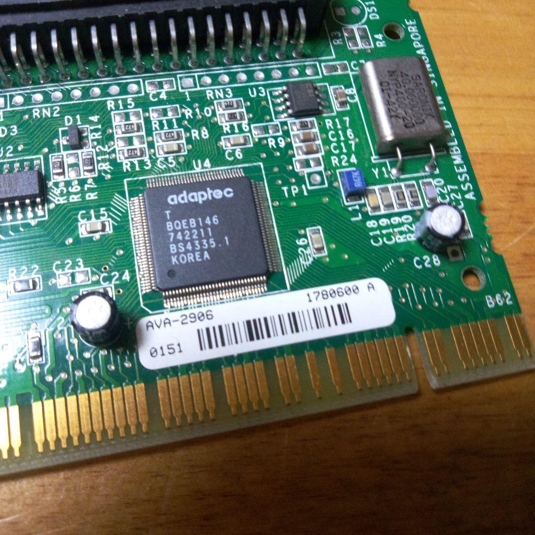 Adaptec製のPCIバス用SCSIインターフェースカード「AVA-2906」