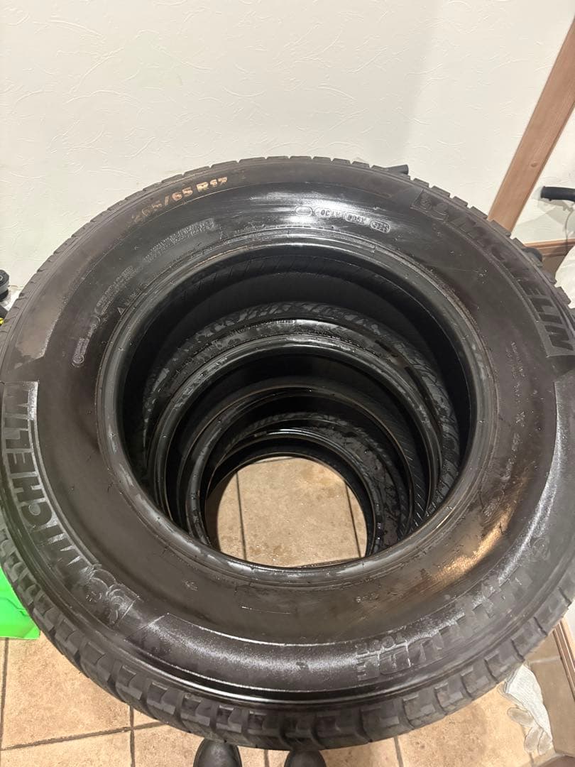 2023年製サマータイヤ　265/65R17 バリ溝