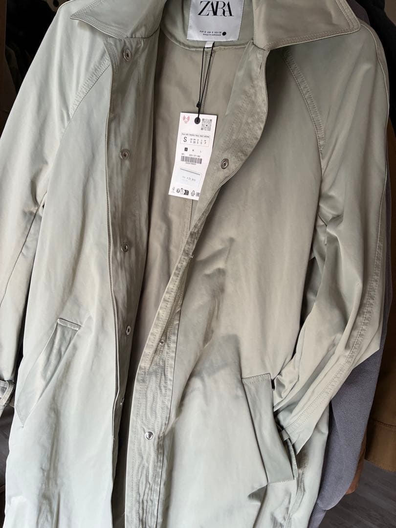 ZARA ライトグレー コート