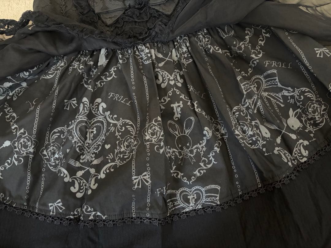h.NAOTO FRILL ジャンパースカート　ロリィタ　ワンピース　黒　フリル