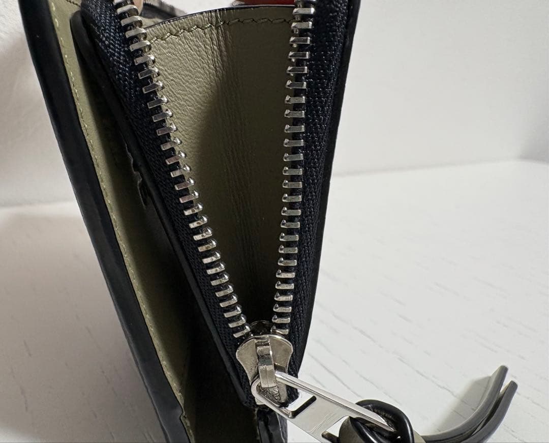 【最終値下げ】ロエベ　スリムジップ　バイフォールドウォレット LOEWE
