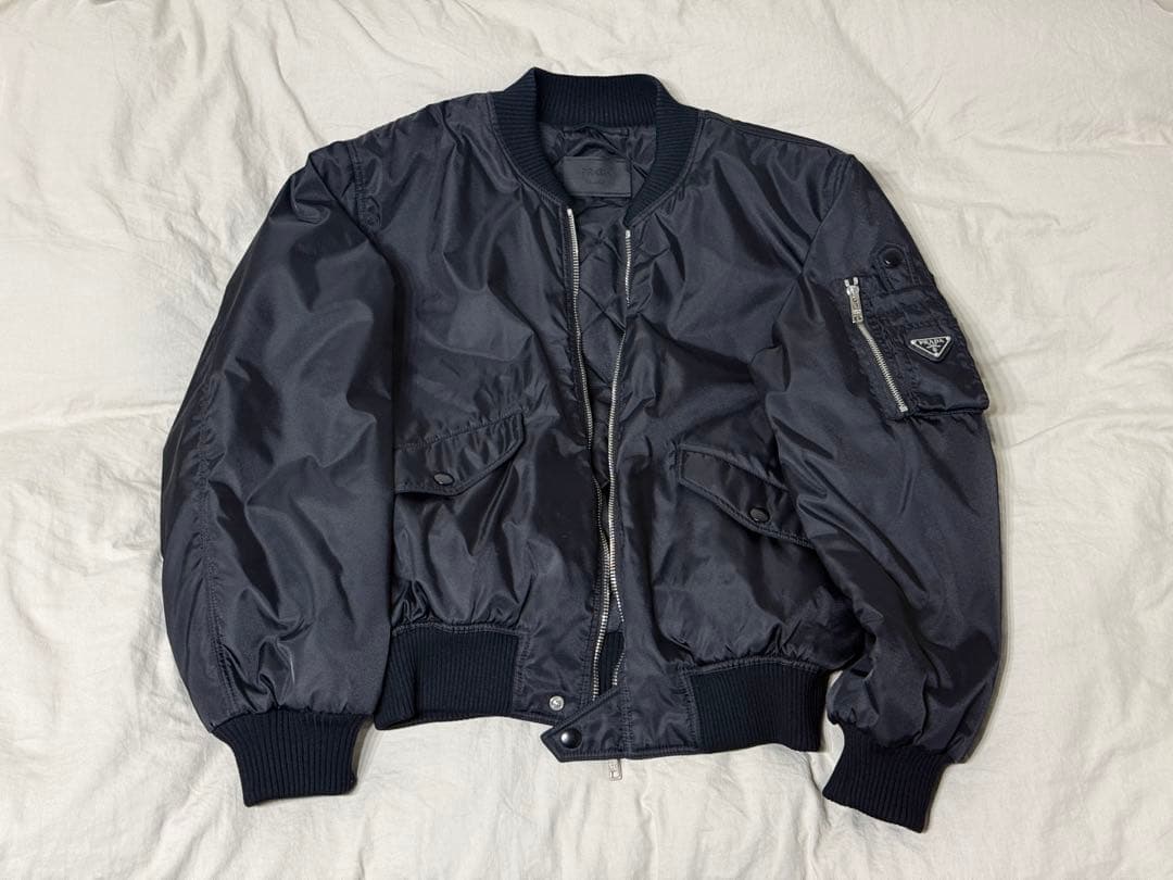 PRADA Re-Nylon ボンバージャケット MA-1