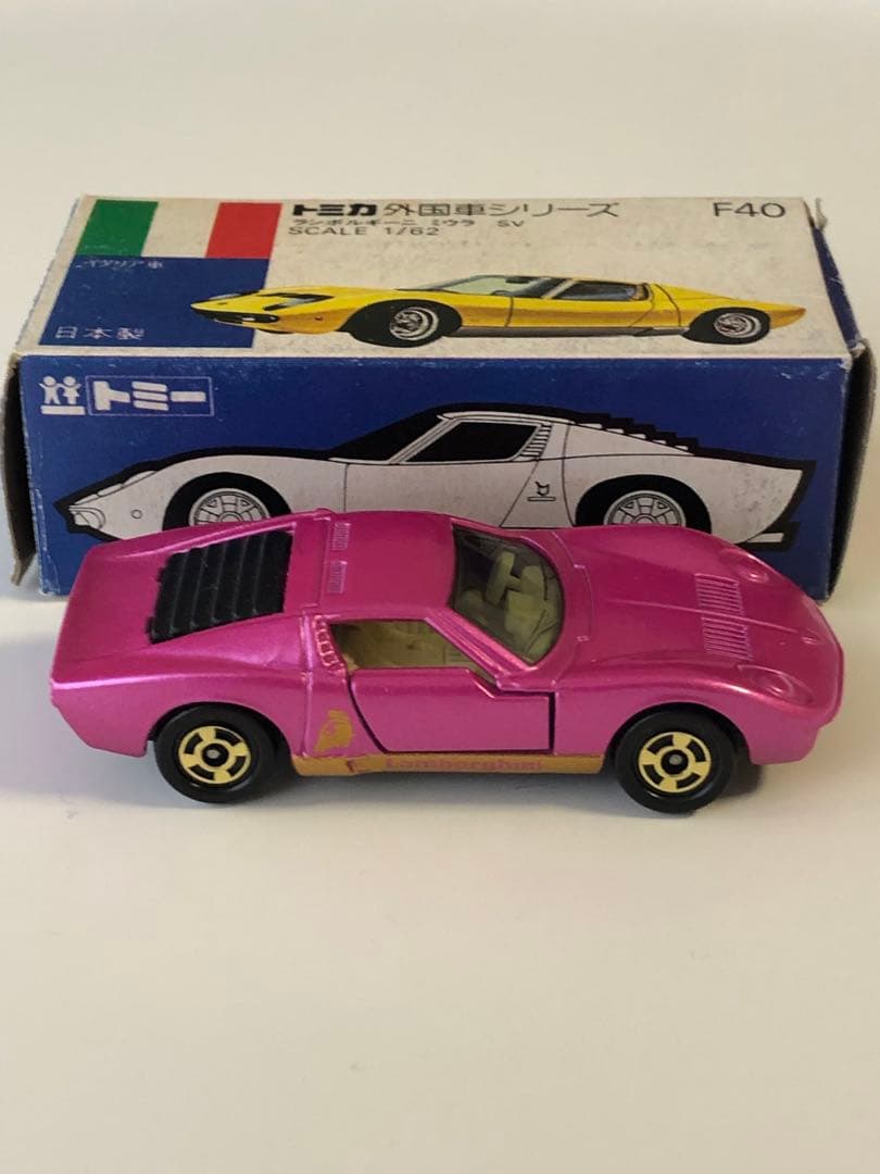 トミカ 青箱　ランボルギーニミウラ　ピンクメタリック1/62 スケール 箱付き