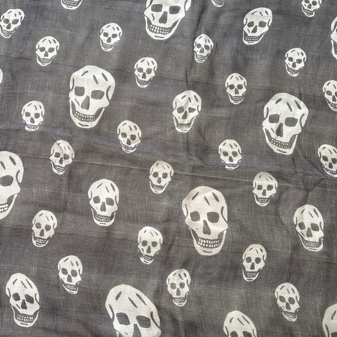 ALEXANDER McQUEEN シルクストール　スカル　スカーフ　ネイビー系
