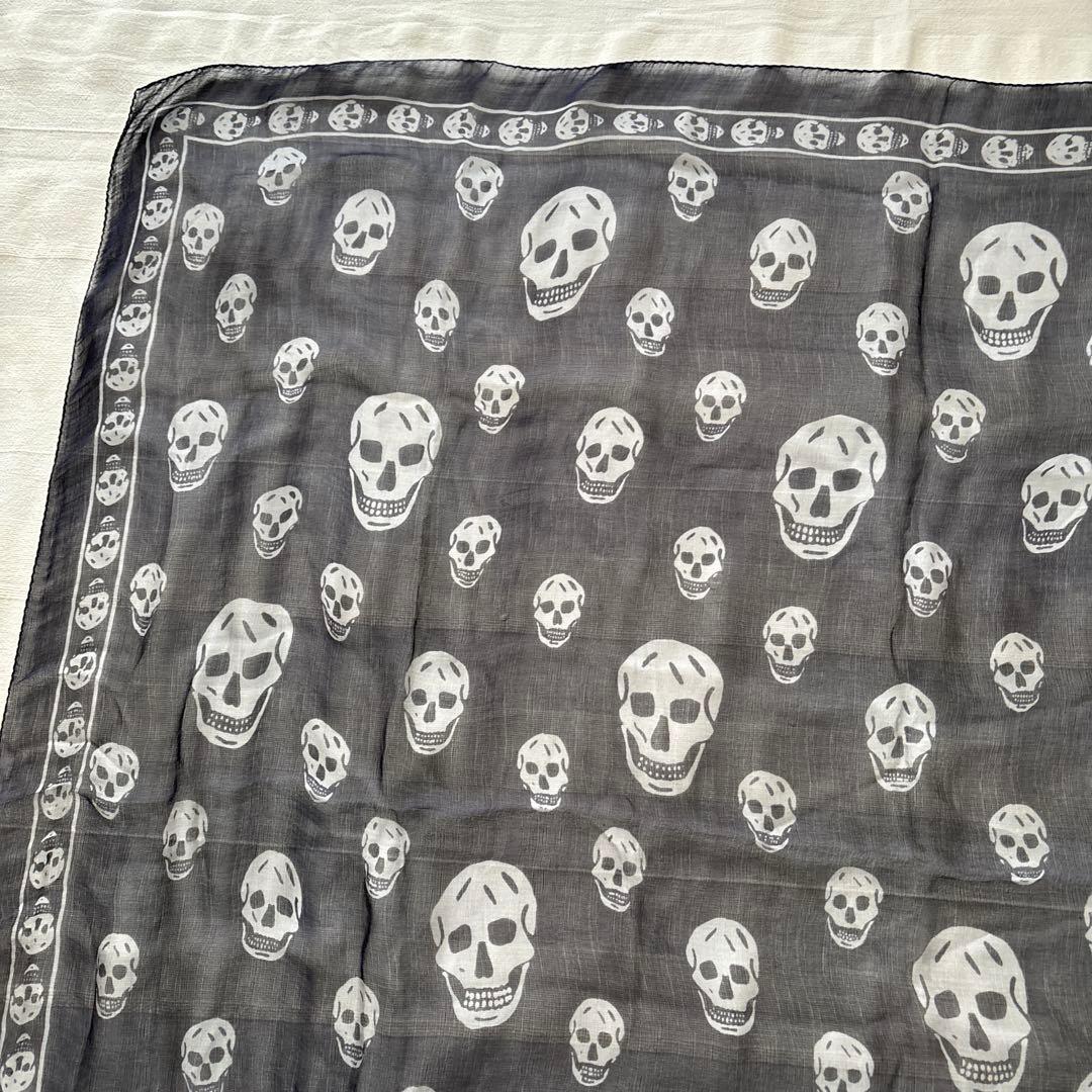 ALEXANDER McQUEEN シルクストール　スカル　スカーフ　ネイビー系