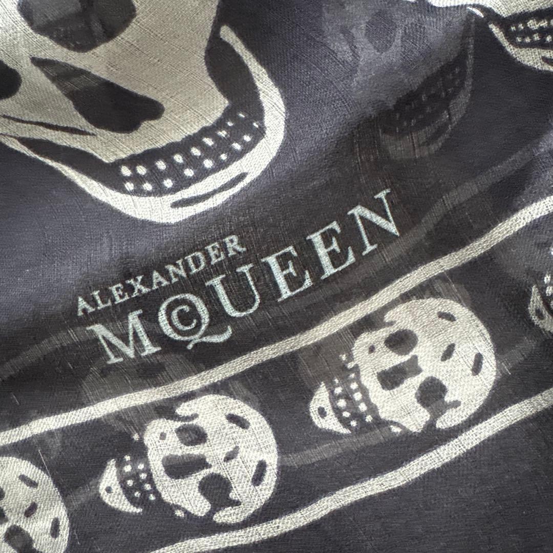 ALEXANDER McQUEEN シルクストール　スカル　スカーフ　ネイビー系