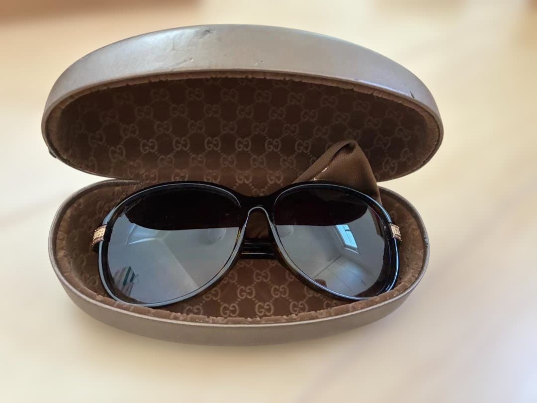 GUCCI ダークブラウン サングラス ケース付き
