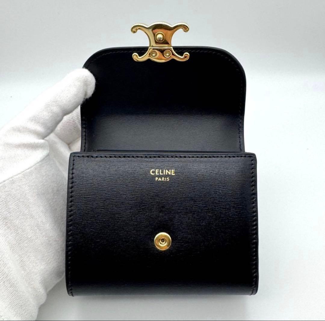 【極美品】 セリーヌ スモール フラップウォレット トリオンフ ブラック