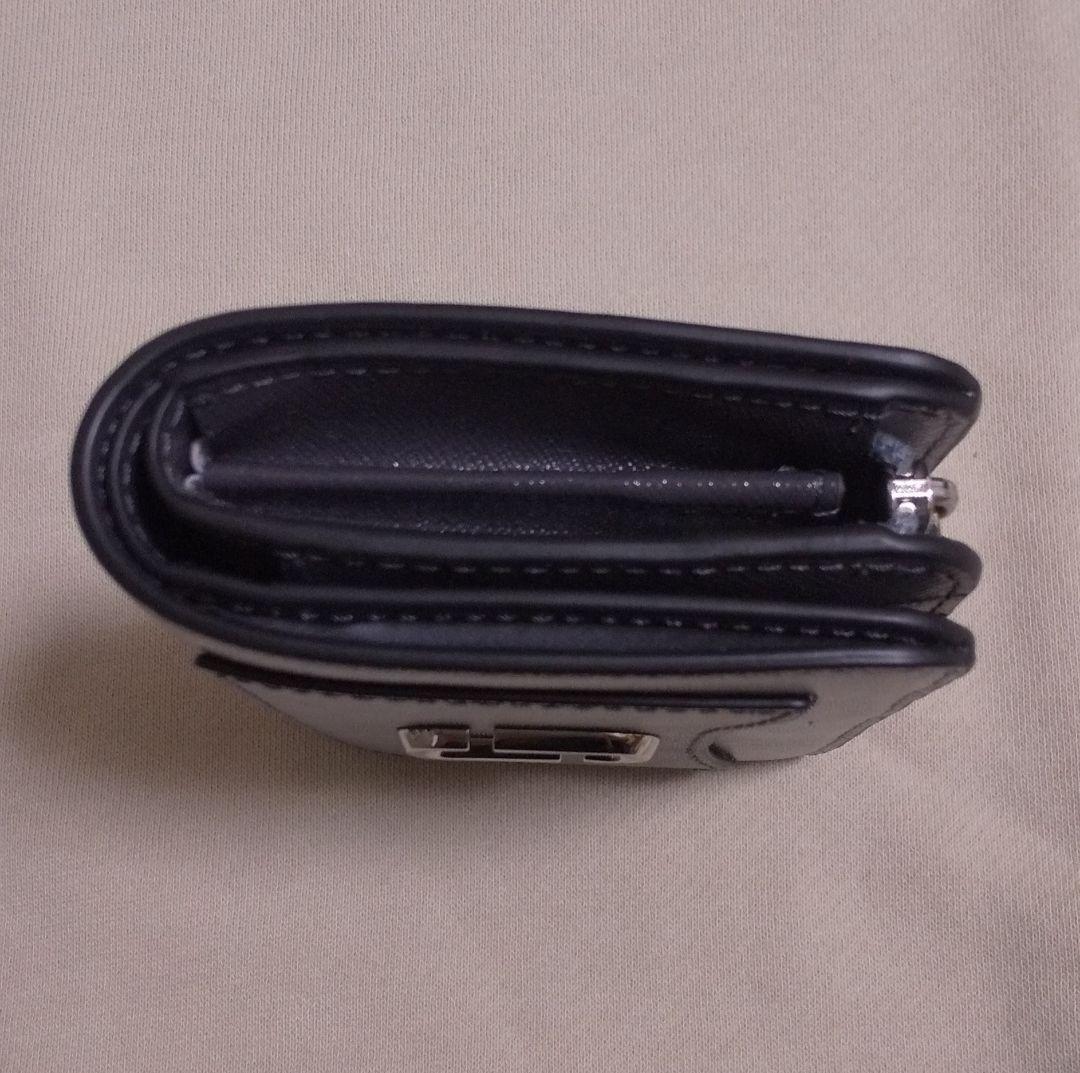 値下げしました！マークジェイコブス Mark Jacobs 二つ折り財布 未使用