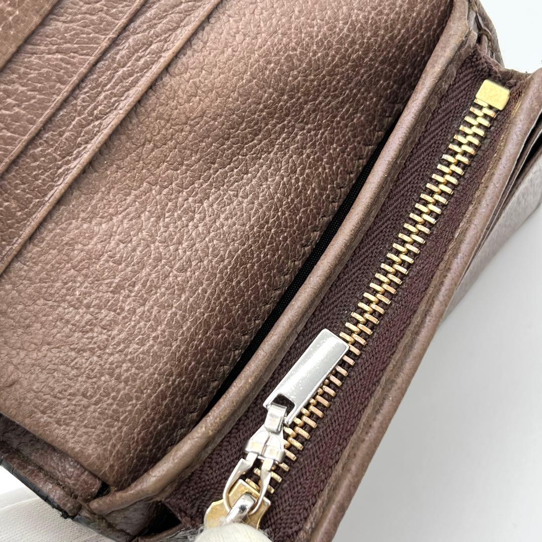 【美品】GUCCI 二つ折り財布　シェリーライン　ＧＧ柄　PVC 523155