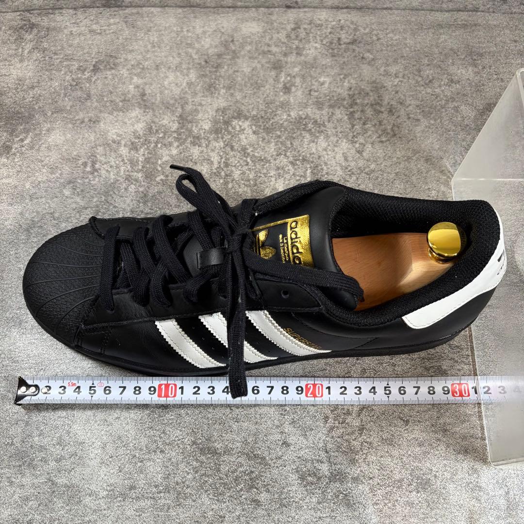 美品　adidas アディダス　スーパースター　ブラック　黒　ゴールド　30cm