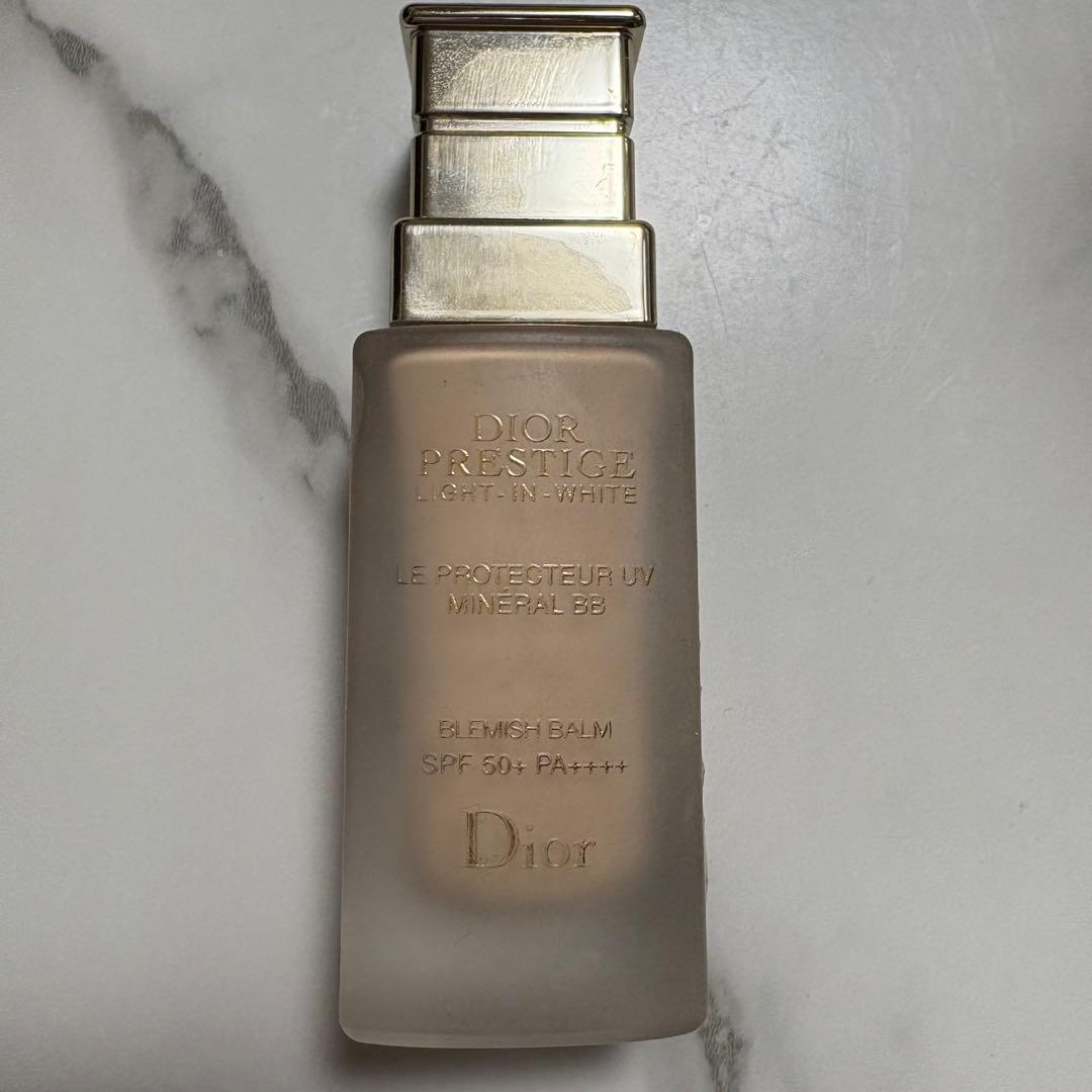 Dior プレステージ ホワイト ル プロテクター UV ミネラル BB 00番