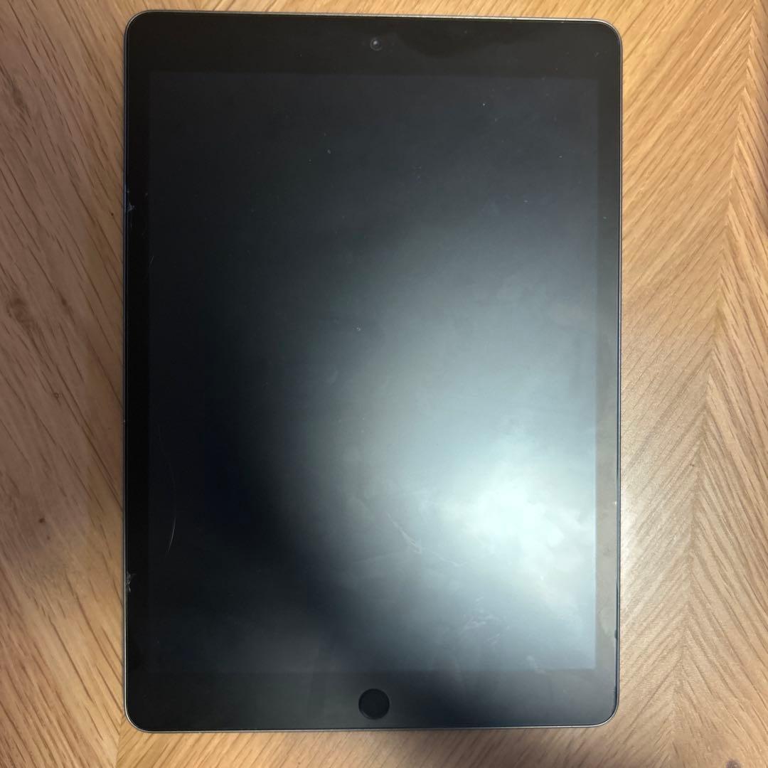 iPad第8世代32GBグレー