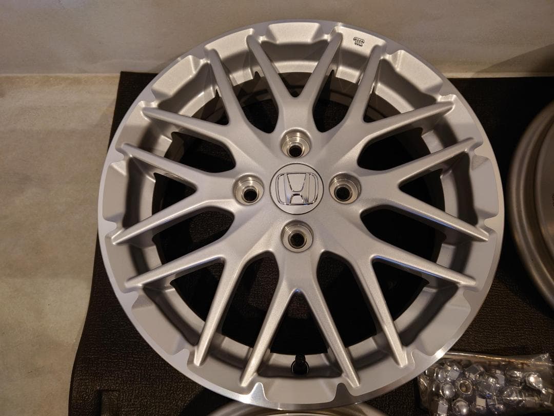 ホンダ　NBOX 純正 ホイール　美品
