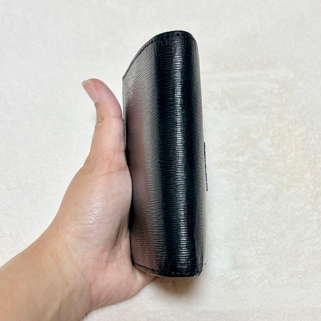 ✨正規品✨ PRADA プラダ　二つ折り財布　ゴールド金具