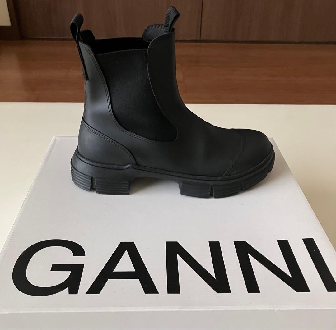 【美品】GANNI ブラック サイドゴアブーツ　size37