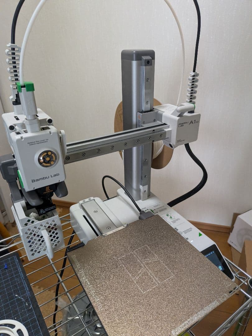 【極美品】Bambu Lab A1 mini 3Dプリンター即日発送　おまけ付き